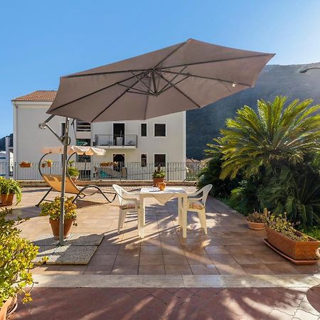 フィナーレ・リーグレLa Terrazza Di Elicoアパートメント エクステリア 写真